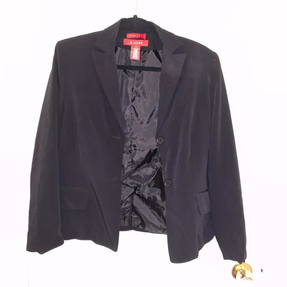 Black women’s blazer.